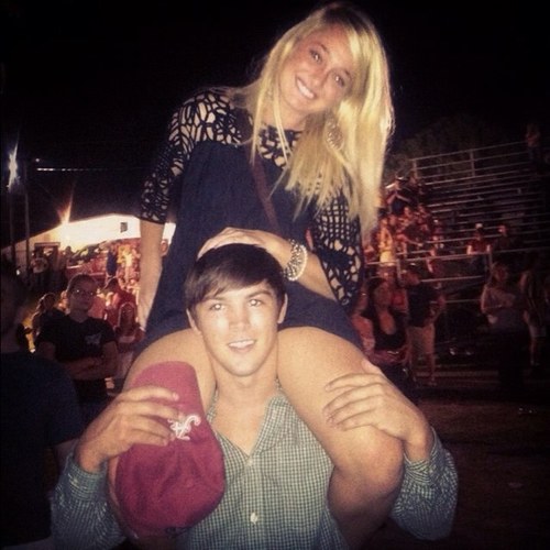 BamaSwag27's profile picture. Let me show you how country feels.