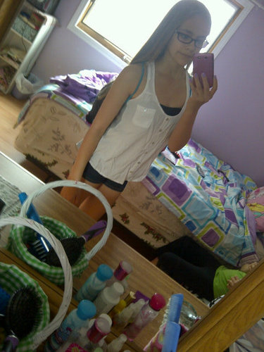 followw me & we can be friends .