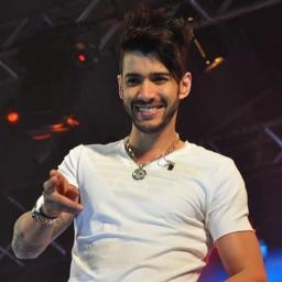 FC instagram - @paridapelogl/ adm na fan page - coração de gusttavete (facebook) / Já eternizei você na minha história @gusttavo_lima s2