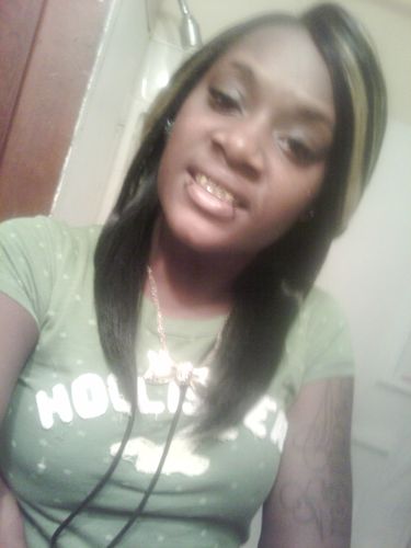 Loving Carl Always & Forever. Followw Mee && I'll Follow Backk $$$