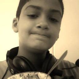 ANIMES:)ROCK:)MANGÁS:)JOGOS E UM POUCO DE LOUCURA=EU