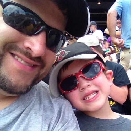 mrgloves66's profile picture. 