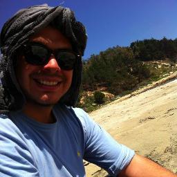 aalbinez's profile picture. Hijo pragmático de la cordillera andina. Actualmente inmigrante.