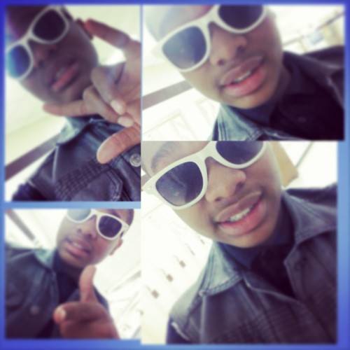 lol Nana Here on This Nigguh Twitter Fallow Me And Fallow And Mention Me @WestCide_ReRe And Fallow And Mention Him For A Fallow Back( :