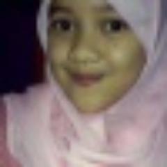 dhiilah_13's profile picture. river !!!