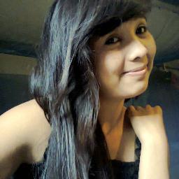 Crazy Retweeter, #Shreyaholic, Close to Bollywood, Dancer. Craziest fan of Sonam and Shreya.