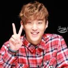 Moon Jong Up | B.A.P. | i love nonna |  vocalist and dancer | @ShakingHeartRP | Dadamato |