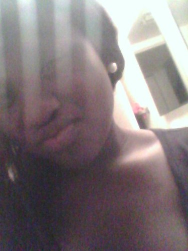 #Do Me A Favor (; -Just Follow Back 
#I'm Just An FOREGIN, Girl Trying To Beat The Odds,,