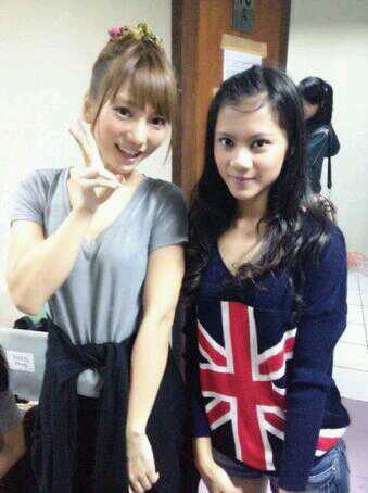 @AnisaRahma_adi @GigiChiBi @FellyChiBi @SteffyChiBi dan @Noella_JKT48 @AkiTakajoJKT48