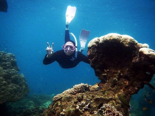 diNi_NoNotZ's profile picture. Keep calm, someday im gonna travel the world. bismillah..