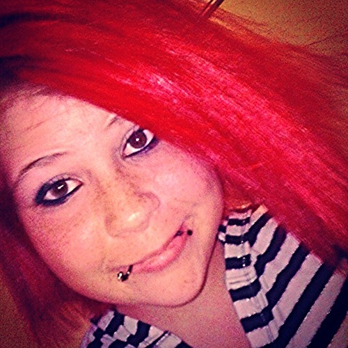 Hii my names kat, Music is life fuck your opinion. I don't know what you wanna know.. ok byeee :3