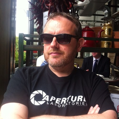 feersumone's profile picture. Father of three, shameless geek, Tae Kwon Do student, infrequent but enthusiastic singer and musician, and very lucky husband.