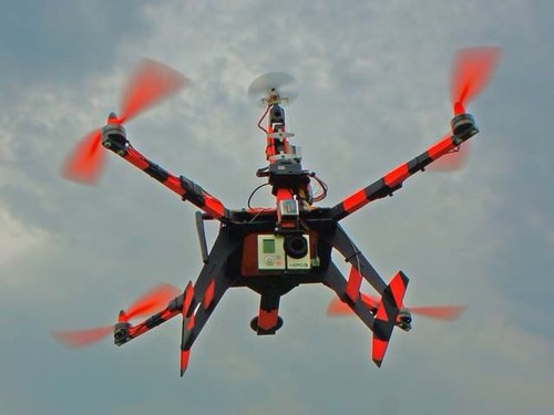 We are developing and manufacturing #MultiRotor #UAV #Ecilop for #AerialVideo and #AerialPhoto. #RoControl the inertial camera #stabilization.