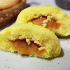 내가 먼저 / 빙그레 웃었더
니  /  세상이 따라 웃어줍니다