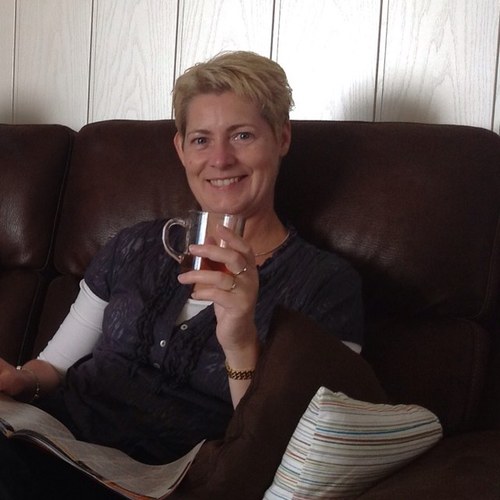 karin9474's profile picture. 