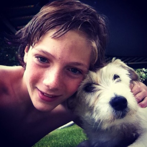 T3L3TUBBY's profile picture. • 12 Jaar • Voetbal • KSH • AH1A • Freerunnen • Trampo • Ajacied • Friends and Family • Insta : Theofficialsam_  • FreeStylersNL •