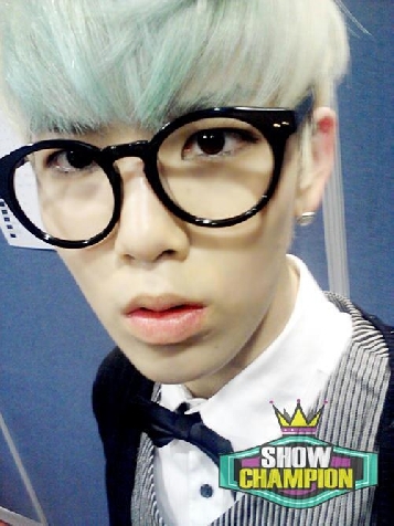 I love B.A.P so much!!! I'm baby.//