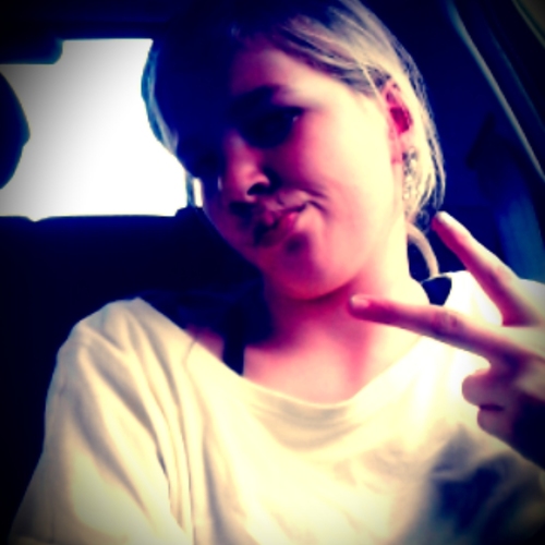 13 years old/Girl/i'm from the netherlands/love my friends and familie