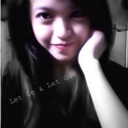 Hai ^__^ Mary Rose/16 Yrs. of age/1st Yr. College at STI Global/ Follow Mo ko Then i`ll Do same ;*