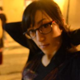 Psicóloga, estudiante de Máster en Terapia Sistémica. Indecisa entre psicología Deportiva y Psicología social: Change my mind!