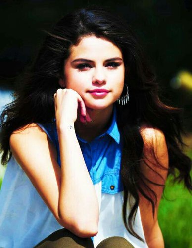 SophieKatSmile's profile picture. 