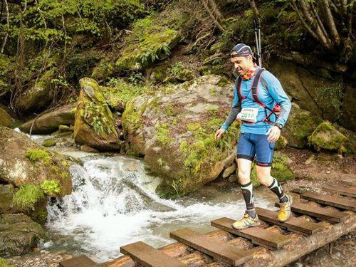 Enginyer, Pare, i el que calgui envoltat per tres dones que son la meva inspiració, running for live i la Cerdanya xim pum ! COO grup Simon