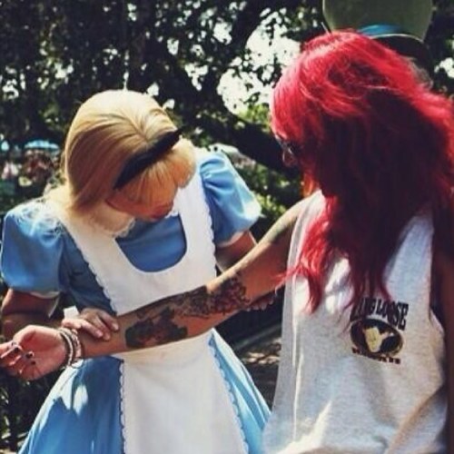 fakelifeicons's profile picture. Hello! Dm us which celeb icons you need and we will tweet them for you! We just hunt; these are not our icons. Credits to owners.