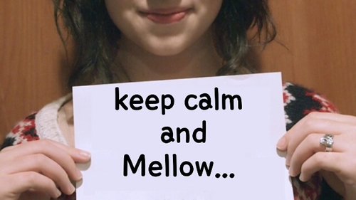 Galau itu identik dengan sedih, Cinta identik dengan bahagia, maka Mellow adalah kedua elemen tersebut ada bahagia dan sedihnya juga...