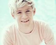 I AM A HUGE FAN OF ONE DIRECTION!!!AND LOVE PLAYING THE GUITAR :D and  how can i forget I LOVE 3 NIALL HORAN A LOT!!!!