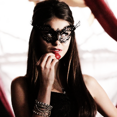 ThisKatherine's profile picture. Take this knife and stab yourself.