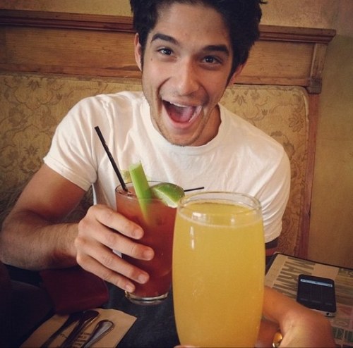 TylcrPosey's profile picture. Hello, my name is Tyler and I enjoy long walks on the beach.. Am I doing this right?