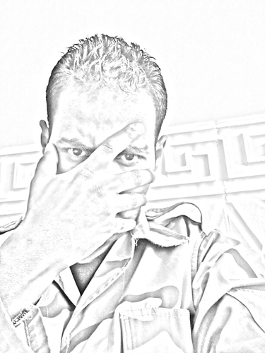 لم اجد افضل من حرق هويتى والاستمتاع بكونى مجهول الهويه لا يعرفنى احد الا من هم يستحقون فعلا معرفت من انا ...