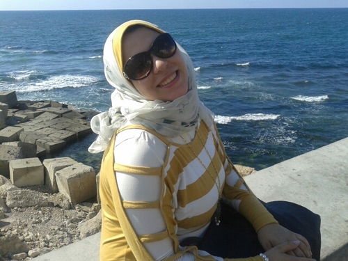 esraamoustafa's profile picture. 