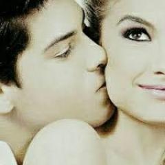 Seu Sorriso da Motivo a todos a continuarem sonhando ! @Lua_Blanco e @aguiararthur