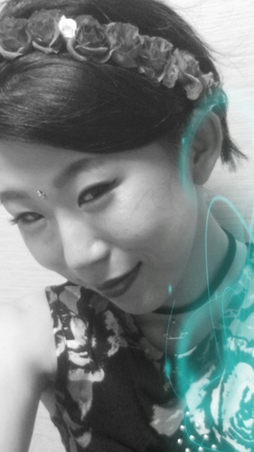 LuvEnamode's profile picture. 