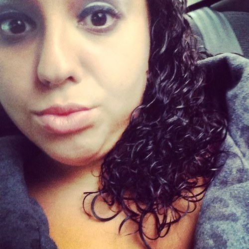 #teamtaken #teamfollowback #teamloud 
I love rum and Apple juice (: