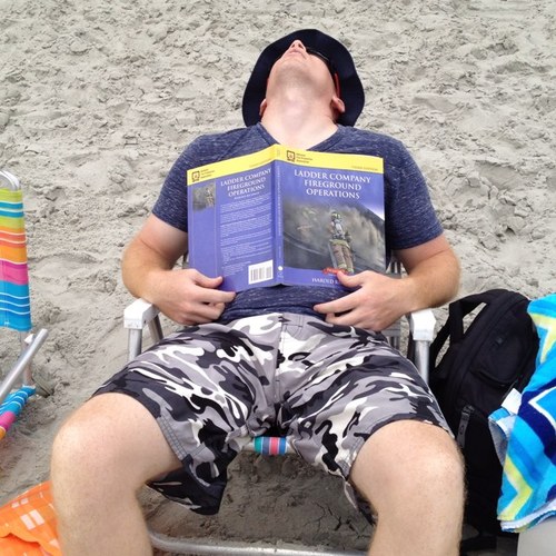 nor_hood's profile picture. Trying to fill my head with useful knowledge.... and not forget the important stuff.