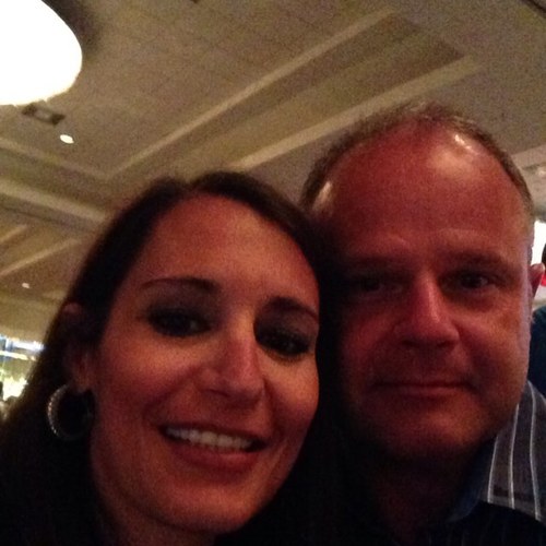 My name is Milissa Davis. I have 3 kids and they are amazing!! I love my husbad James with everything in my heart!!