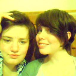 Hi. Names victoria, most people call me vicky so its up to u? :)