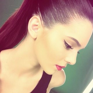 Im A 16 Year Old Boy With A Crush On @KendallJenner (: .. Made this account in 2010