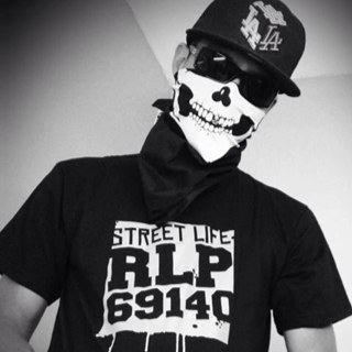 Abdellertri's profile picture. Travaille pour L'Animalerie et le DZR gang