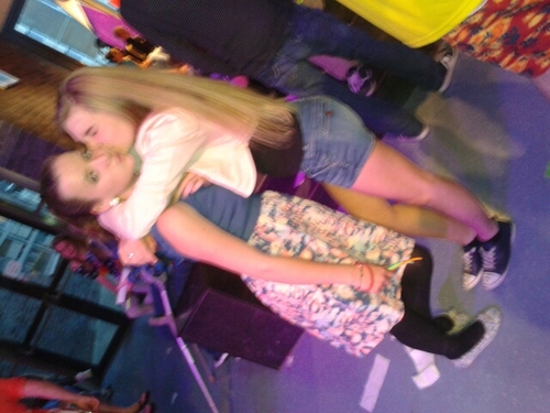 love JUSTIN BIEBER CONCERT13-04-2013