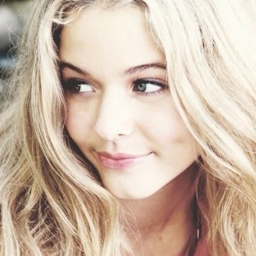 NarcissaBlack16's profile picture. Im sixteen and quite possibly madly in love. Or maybe i'm just mad.