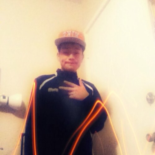 wilmerv10387540's profile picture. 