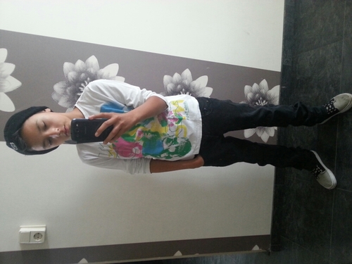 follow me nieuwe account @ xifxckcowsx