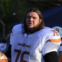 cesarvasco's profile picture. 2,10m de altura - 150kg