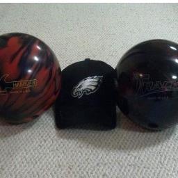 Eagles Fan, Pepsi lover and a damn good bowler.