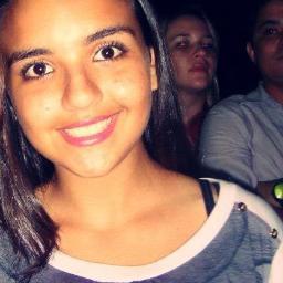 ''De tanto gostar,amei. De tanto lutar,cansei. De tanto querer,desisti. De tanto sofrer,cresci''.