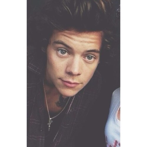 this is just a free follow for all of you :)