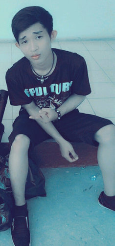 Metal music one faforit me .., for me music is one of my life .. ( ∩_∩ )